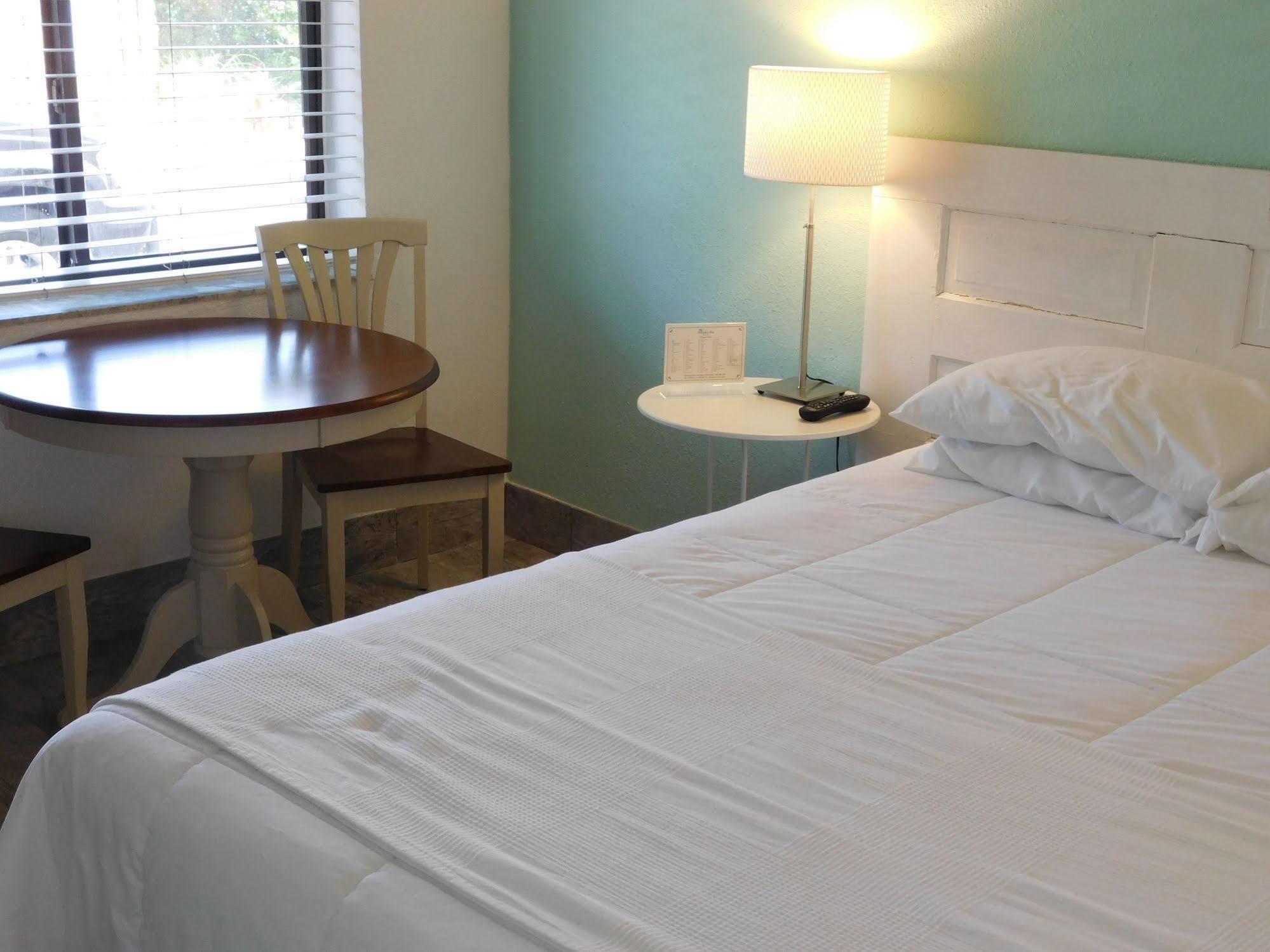 My Sarasota Getaway Inn Nokomis Esterno foto